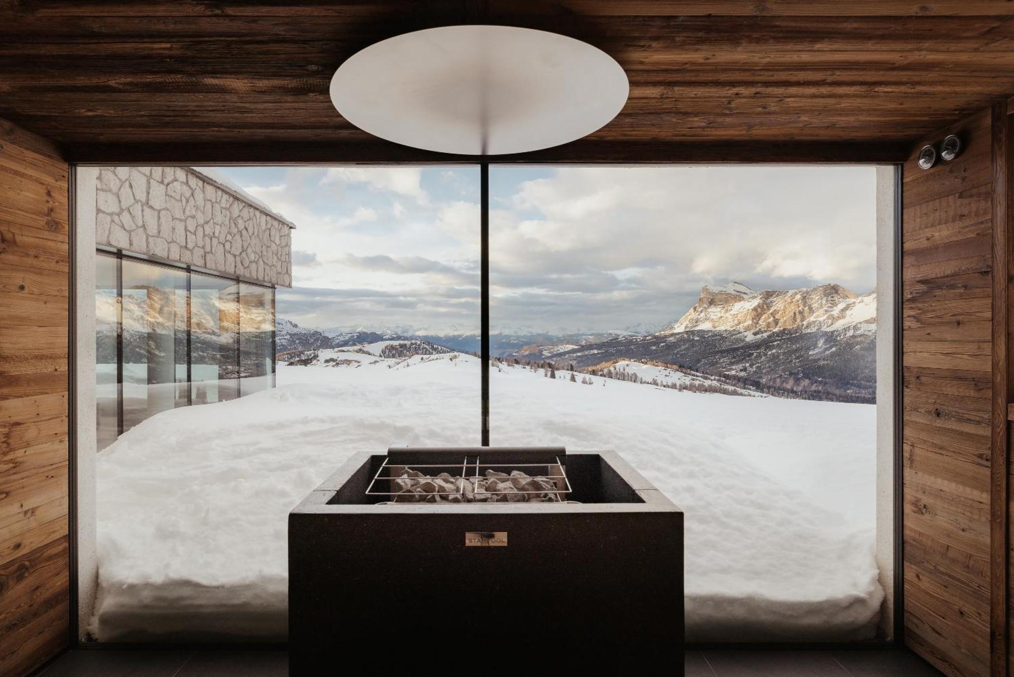 コルヴァーラ・イン・バディーア Rifugio Alpino Pralongiaヴィラ エクステリア 写真