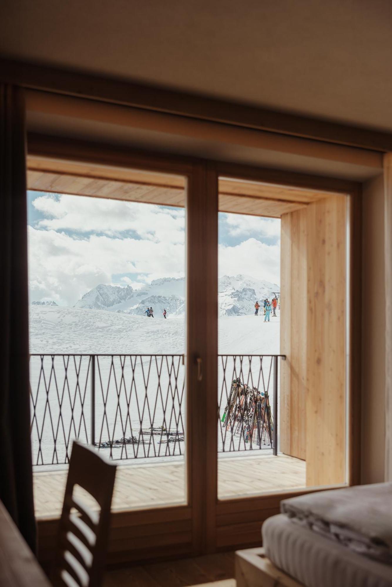コルヴァーラ・イン・バディーア Rifugio Alpino Pralongiaヴィラ エクステリア 写真